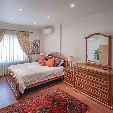 Pembroke St Julians Luxury, Comfort, Location ภายนอก รูปภาพ
